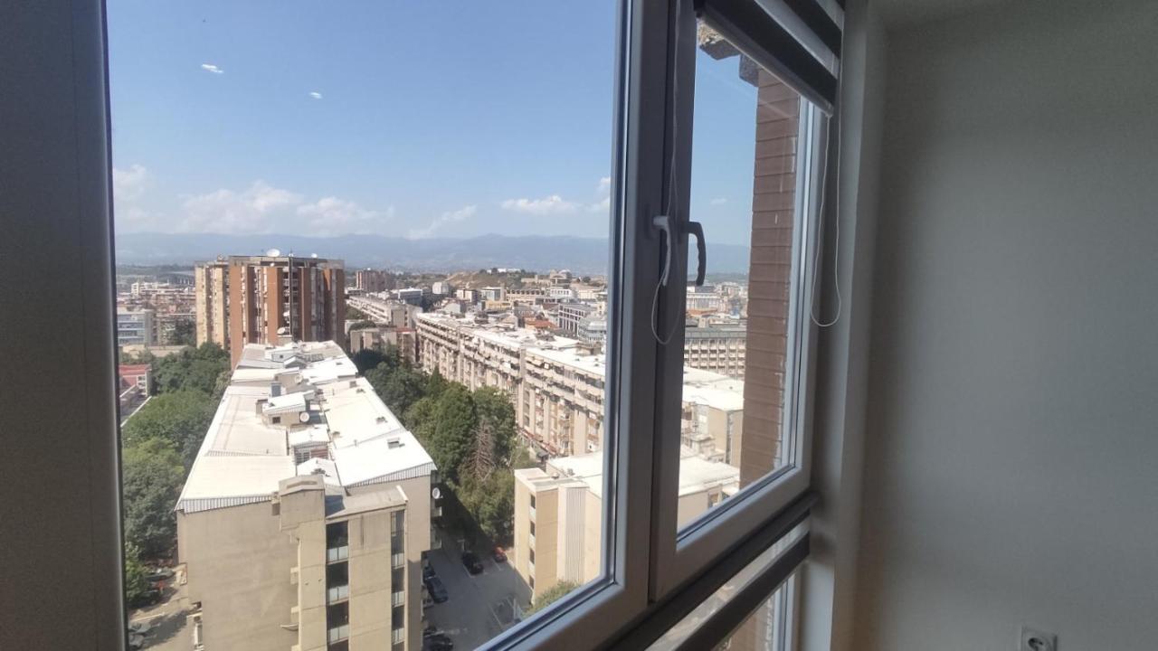 Sky View Luxury Center Skopje Apartments Eksteriør bilde