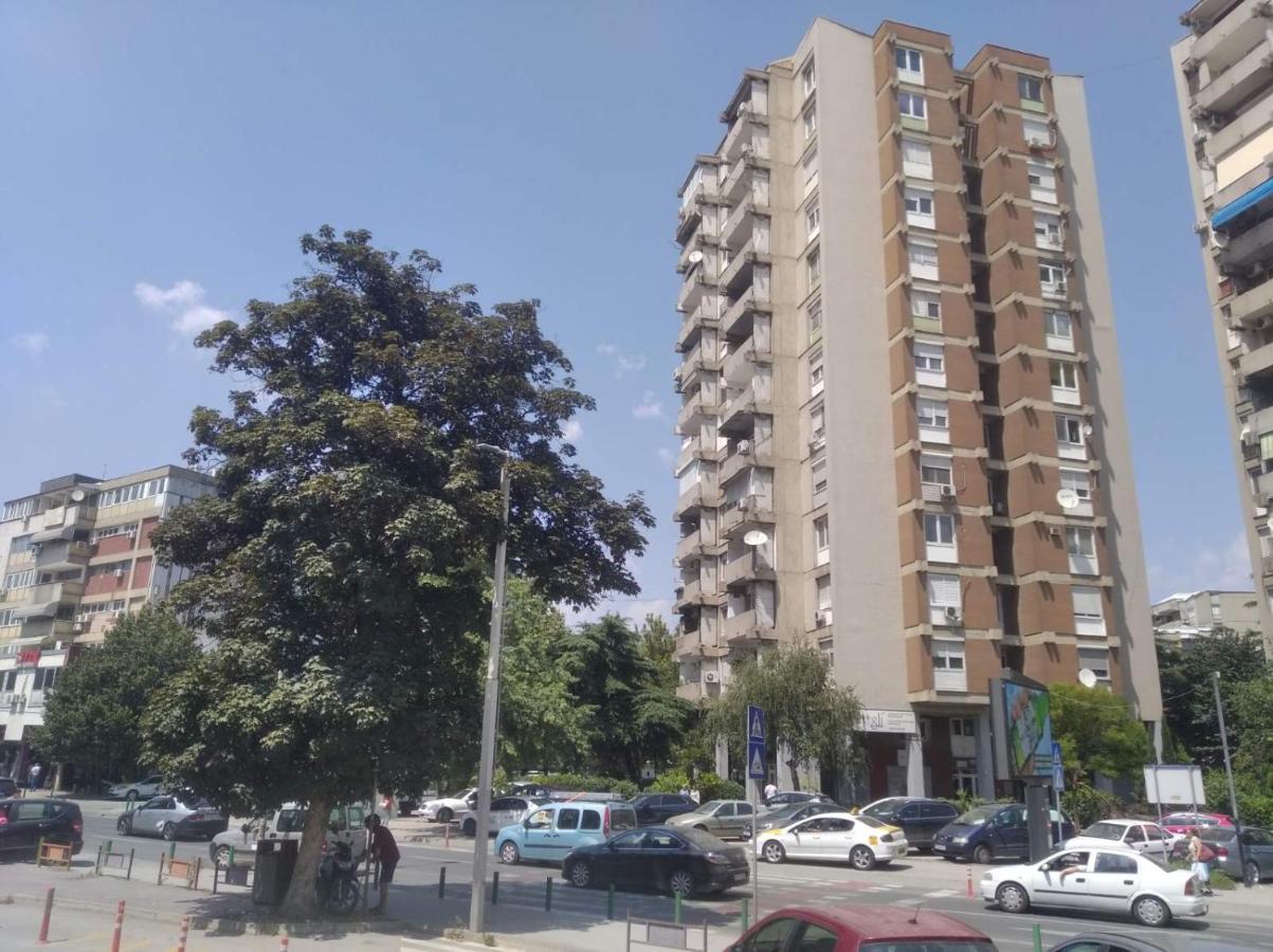 Sky View Luxury Center Skopje Apartments Eksteriør bilde